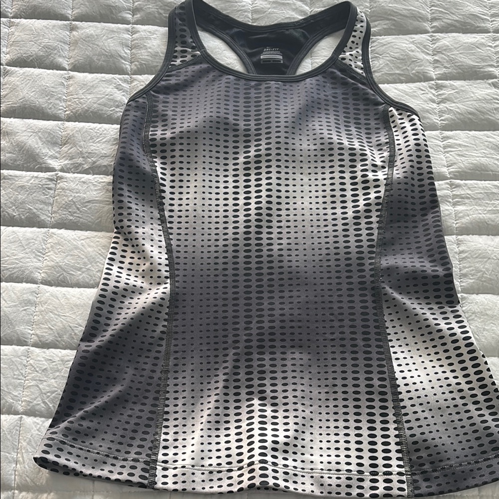 Nike Gray Graphic Performance Tank Top